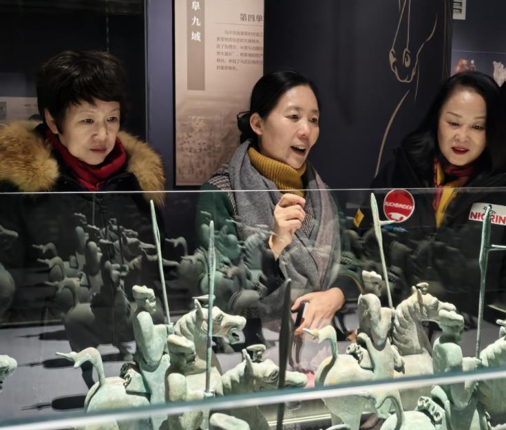 博物馆里的“马”主题创作课：历史与花艺的碰撞