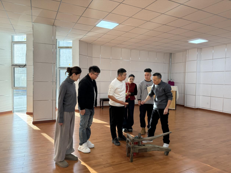 凉城县乌兰牧骑：深耕新剧铸精品 奏响文化新乐章