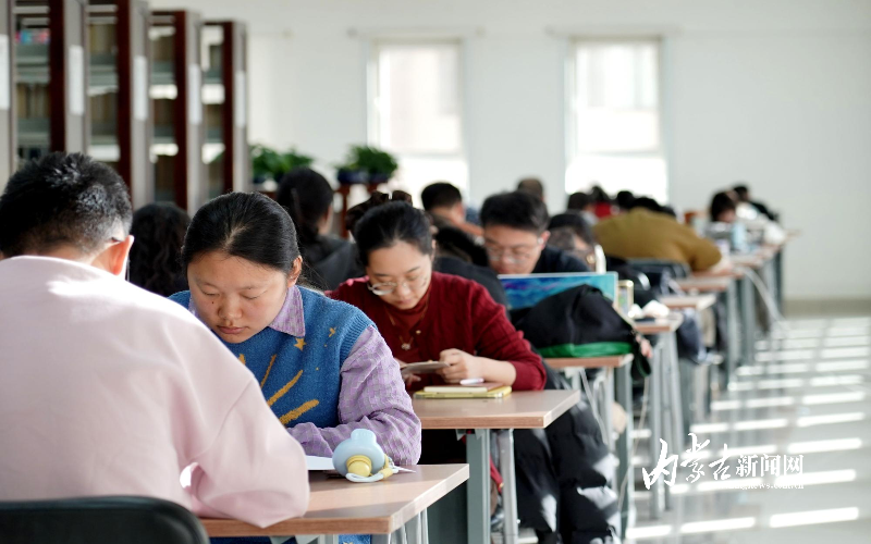 奋笔疾书21.jpg mmexport1768454357621.jpg