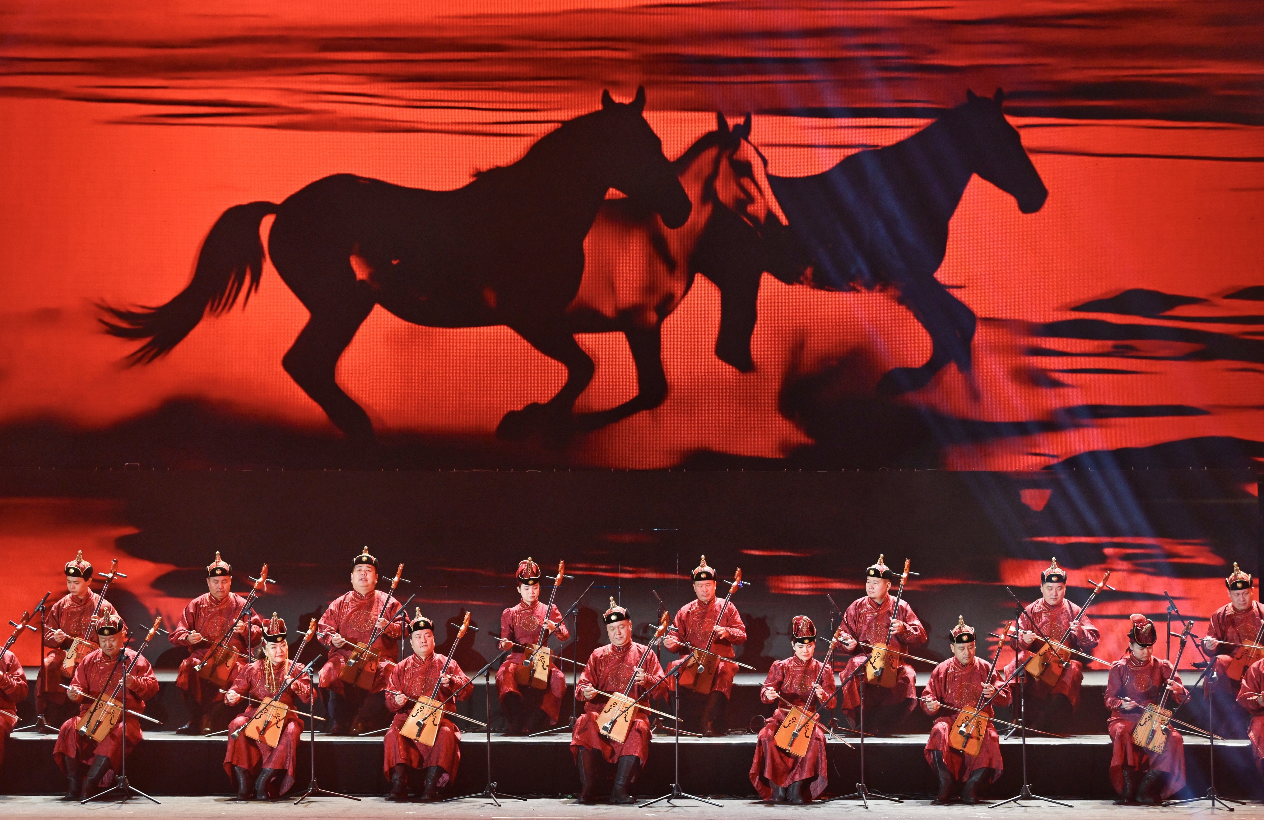 草原弦音奏响青城