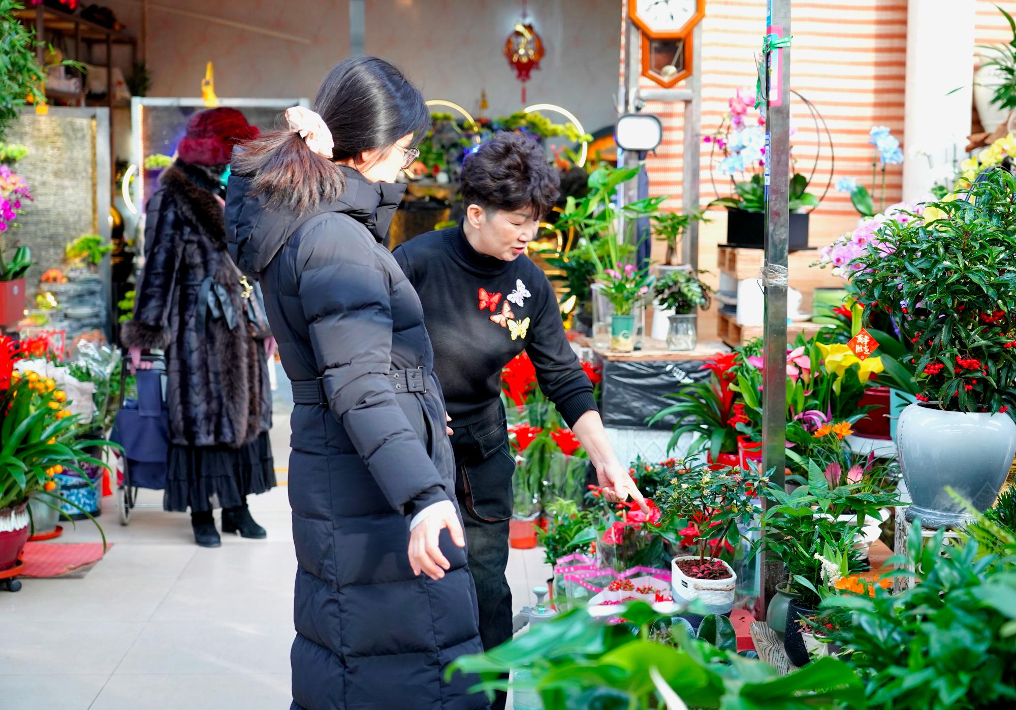 年味渐浓花市俏