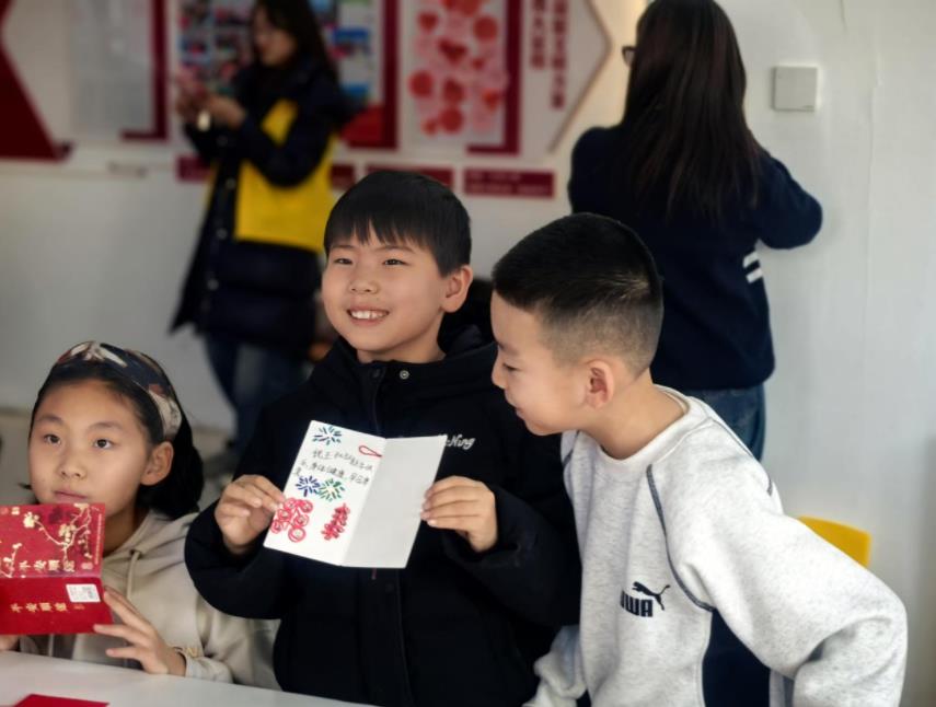 咱家社区有个“成长营”