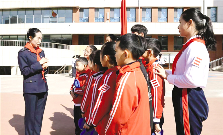 聆听榜样的故事