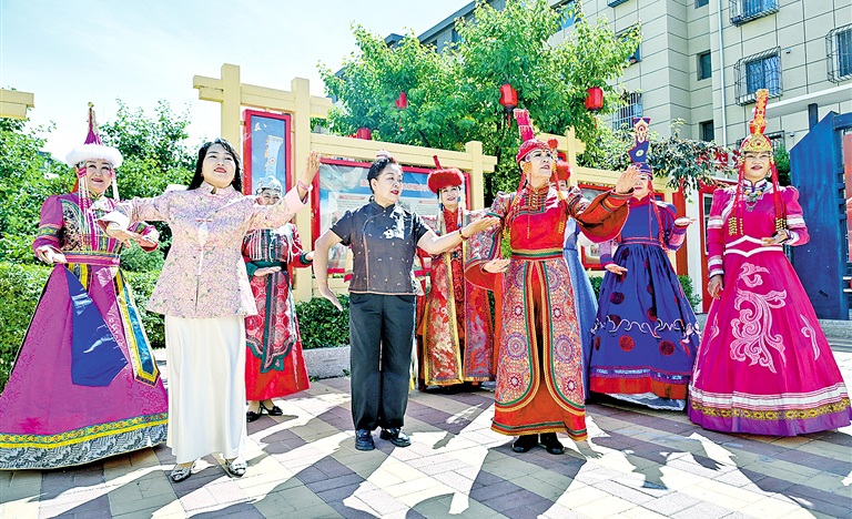 这里，11个民族邻里情深