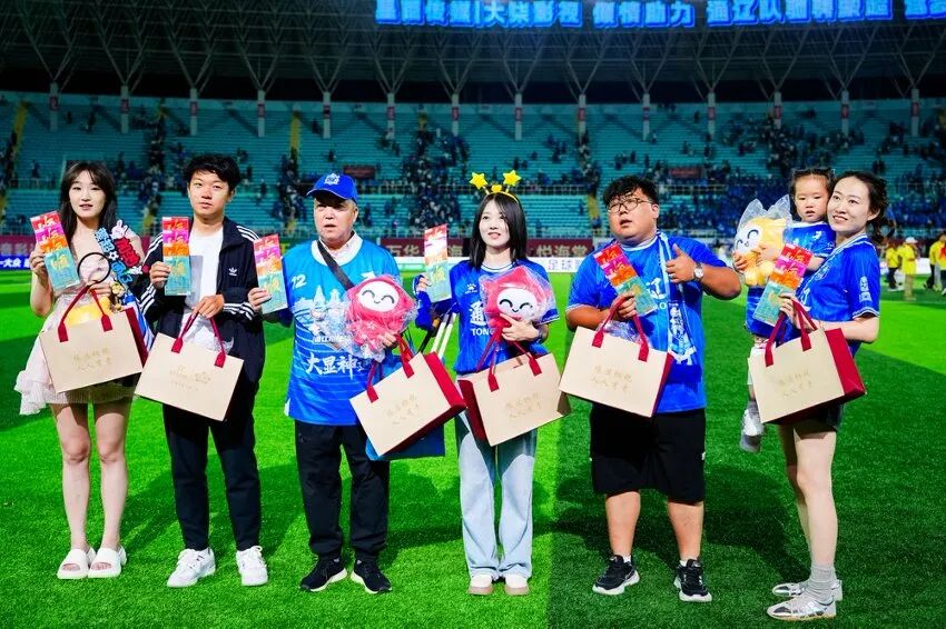 体彩公益精神点亮蒙超赛场