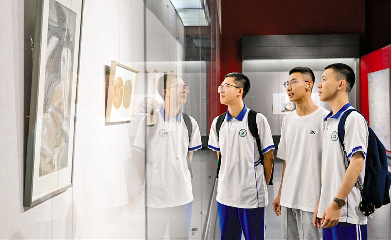 蒙冀国画联展 弘扬奋进精神