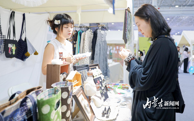从草原驿站到文创市集：北疆文化符号的当代转译之路