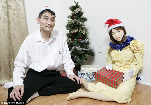 日裔发明家制机器女友