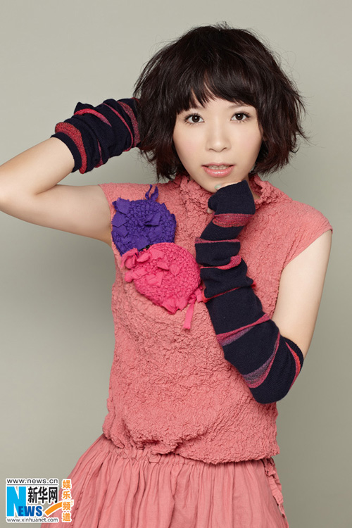 黄雅莉重金打造春装大片