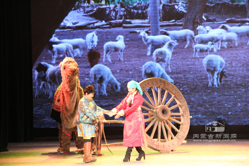 内蒙古优秀小戏小品(蒙语)专场晚会上演