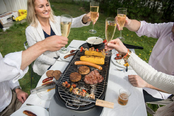 桌面烧烤机让每个人成为"烧烤专家"