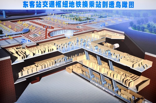 呼和浩特东站交通枢纽地铁换乘站剖面图