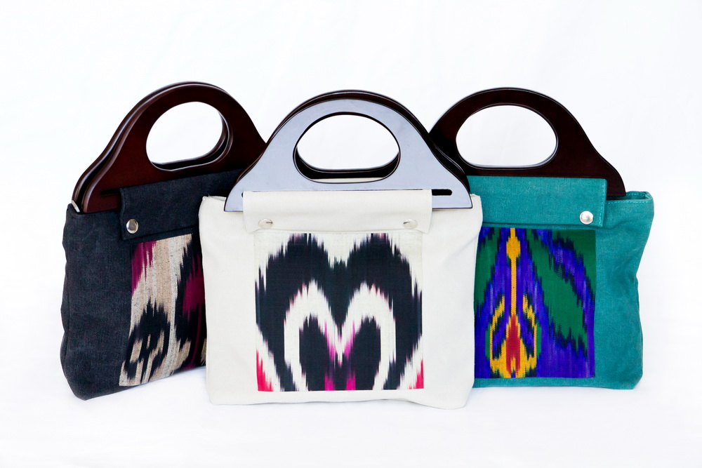 超赞全国设计师联手创意新疆艾德莱斯