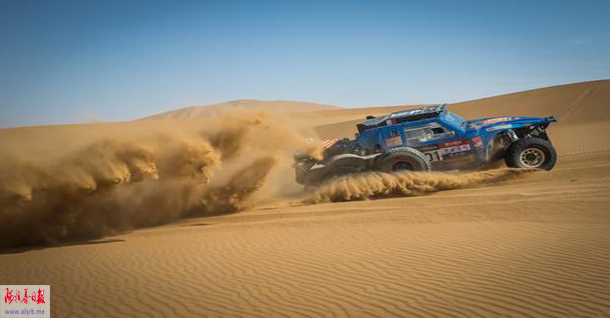 2016中国越野拉力赛阿右旗赛段圆满结束