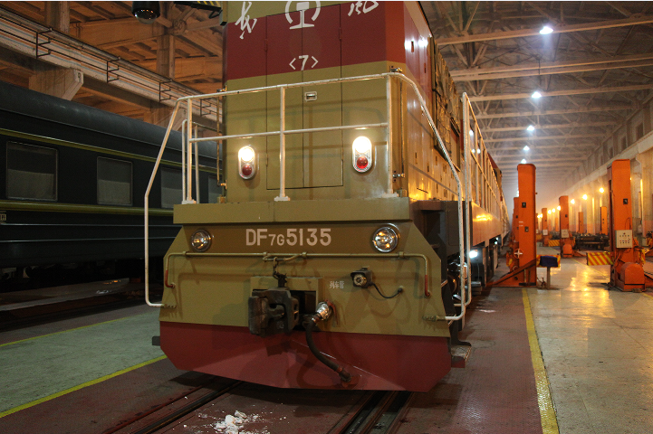 2017年1月8日,北京至莫斯科的k3/4次旅客列车在二连浩特国际换轮库