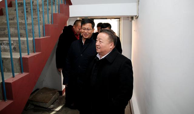 便民公厕,"路长制"以及数字化城管系统的整体工作情况,玉泉区委书记吴