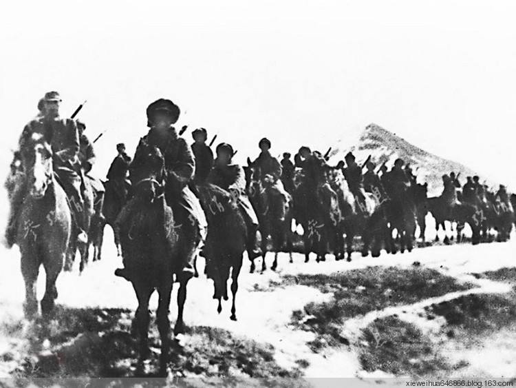1933年12月由冯治纲率军直教导队及十二团骑兵,首次进如入呼伦贝尔.