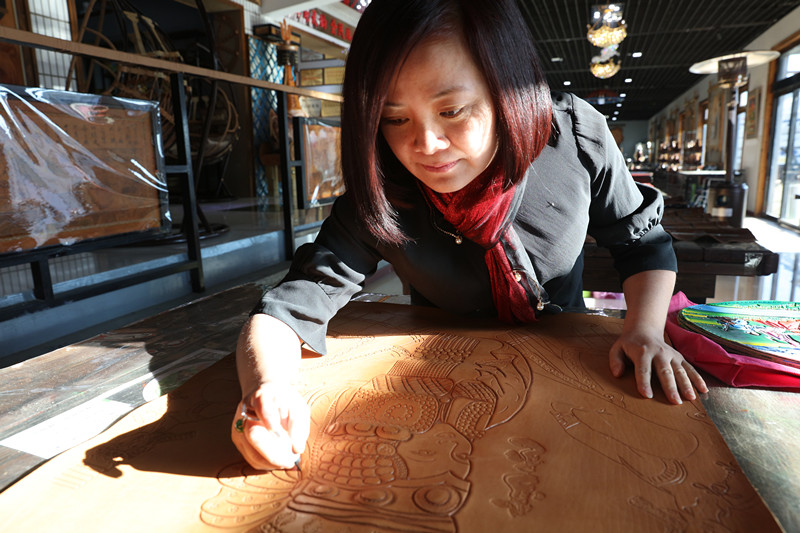 皮雕女神-新闻中心-内蒙古新闻网