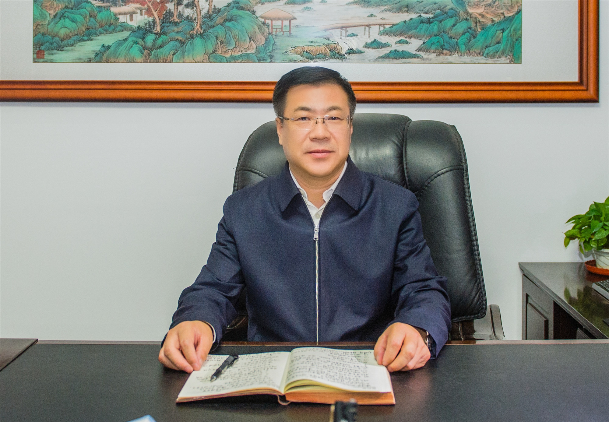 一线访谈张锦明跃马扬鞭打造中国马都新优势