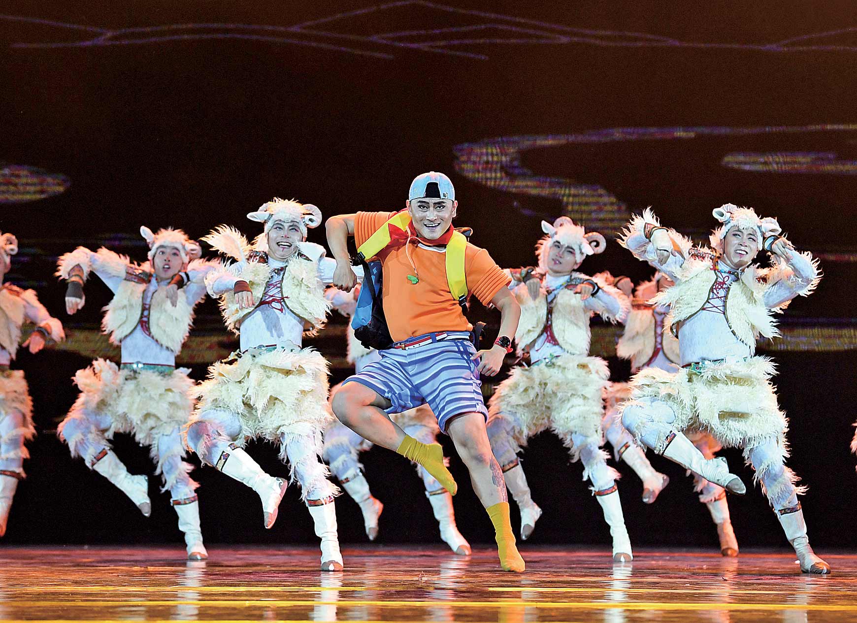 乌兰牧骑 演出动态  新年伊始,由自治区文联主办,自治区舞蹈家协会