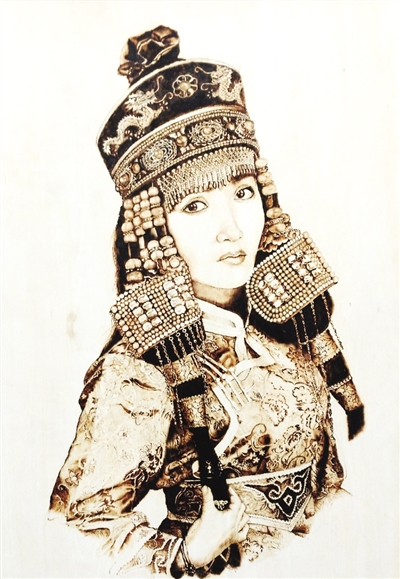 烙画传承人关凤鸣: "烙"出艺术人生