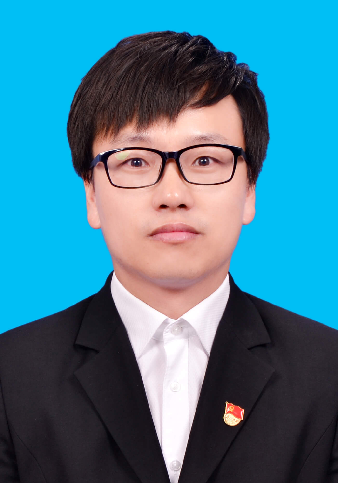 杨雪冬敢于担当甘于奉献