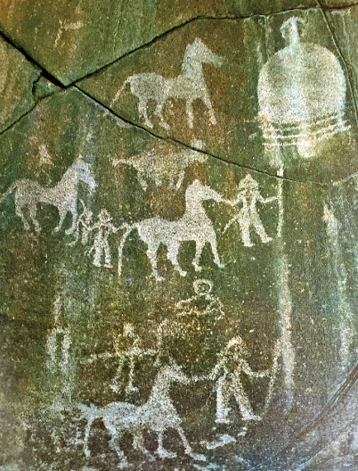 巴基斯坦弘吉剌谷马岩画中战骑具有蒙古马形态.