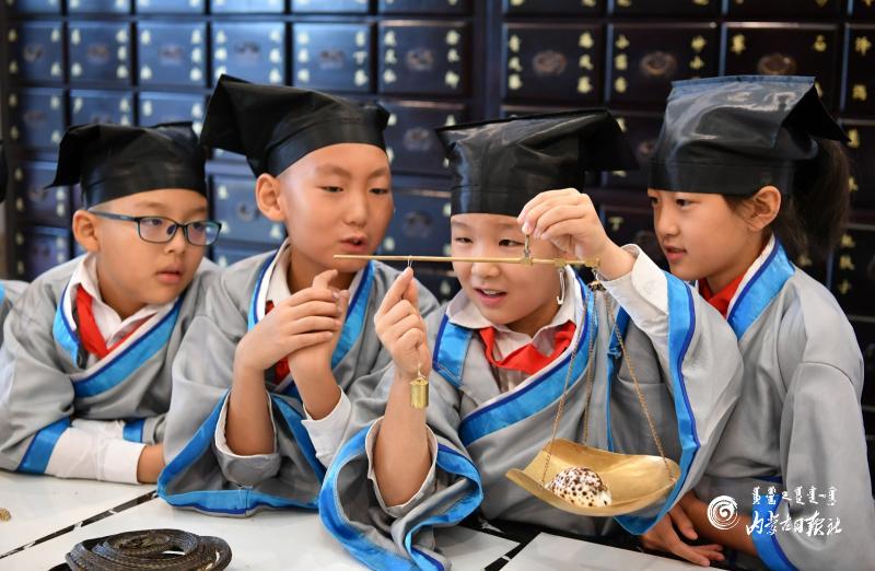 【现场】学习中医文化