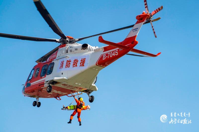 【现场】实战救援-新闻中心-内蒙古新闻网