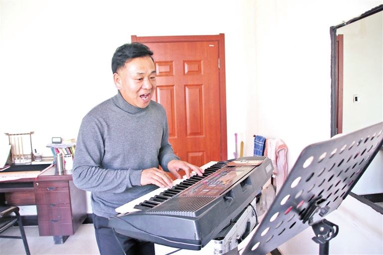 王学刚的唱匠人生