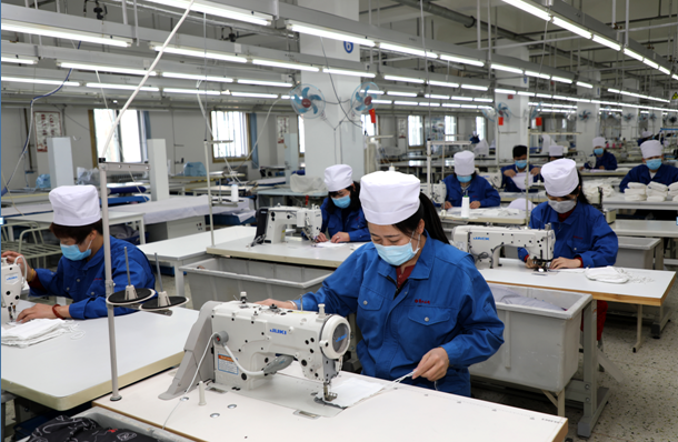 鄂尔多斯总裁王林祥(王林祥鄂尔多斯如何成功改制)