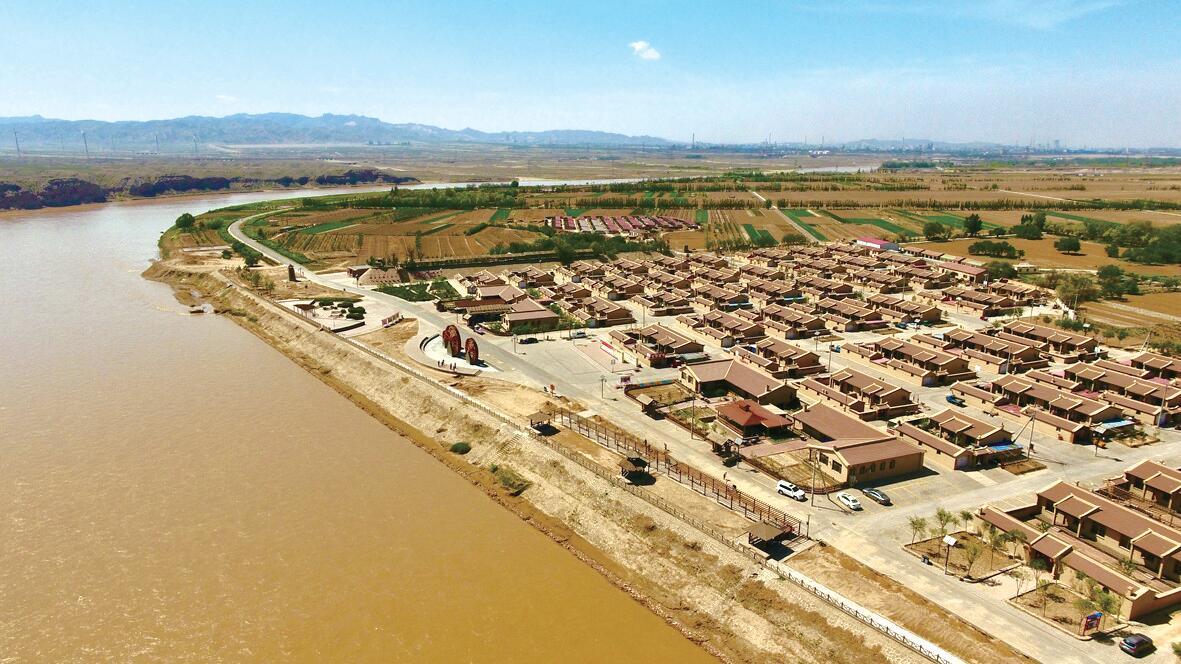 【奋斗百年路 启航新征程 全面小康内蒙古答卷】海南区:攻坚克难逐浪