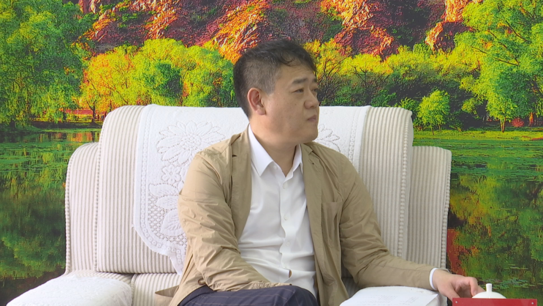 王旺盛与锦国投大连发展有限公司董事长刘辉座谈