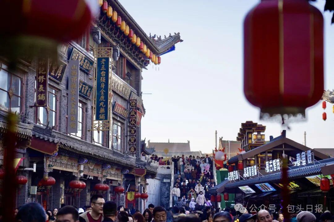 包头金街,人气满满年味浓-新闻中心-内蒙古新闻网