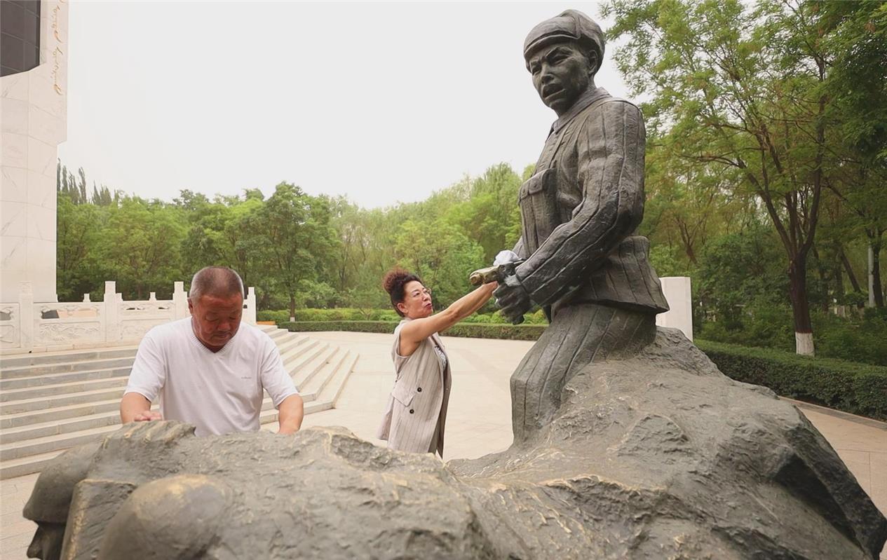 俘敌63名的孤胆英雄刘光子