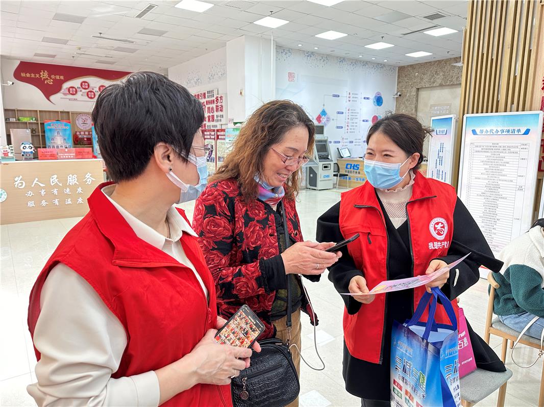 乌海为基层干部松绑减负腾出精力更好服务群众