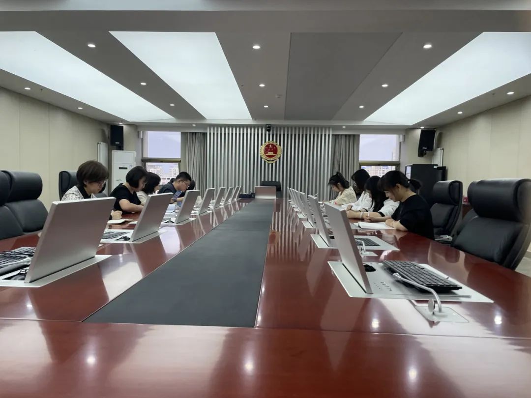 第1734期东胜区人民检察院召开党组扩大会议专题学习贯彻应勇检察长在