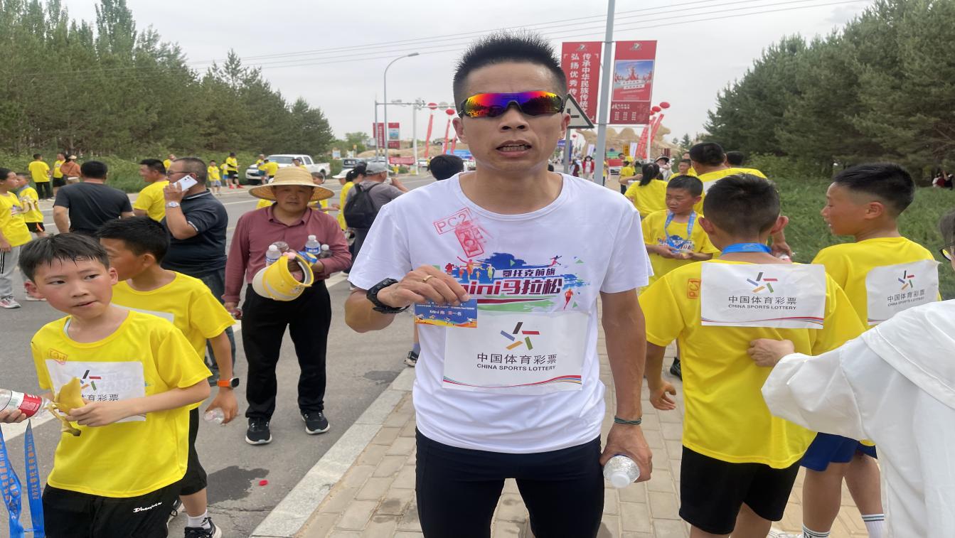内蒙古鄂托克前旗:mini马拉松点燃全民健身热