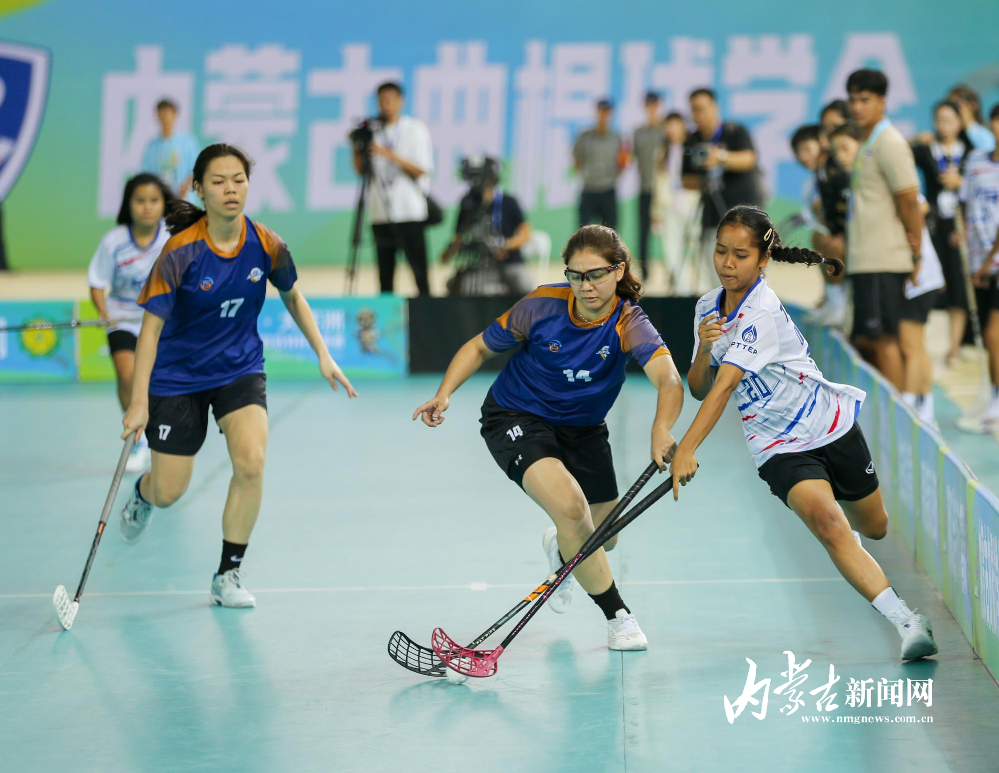 国际范儿!来看软式曲棍球