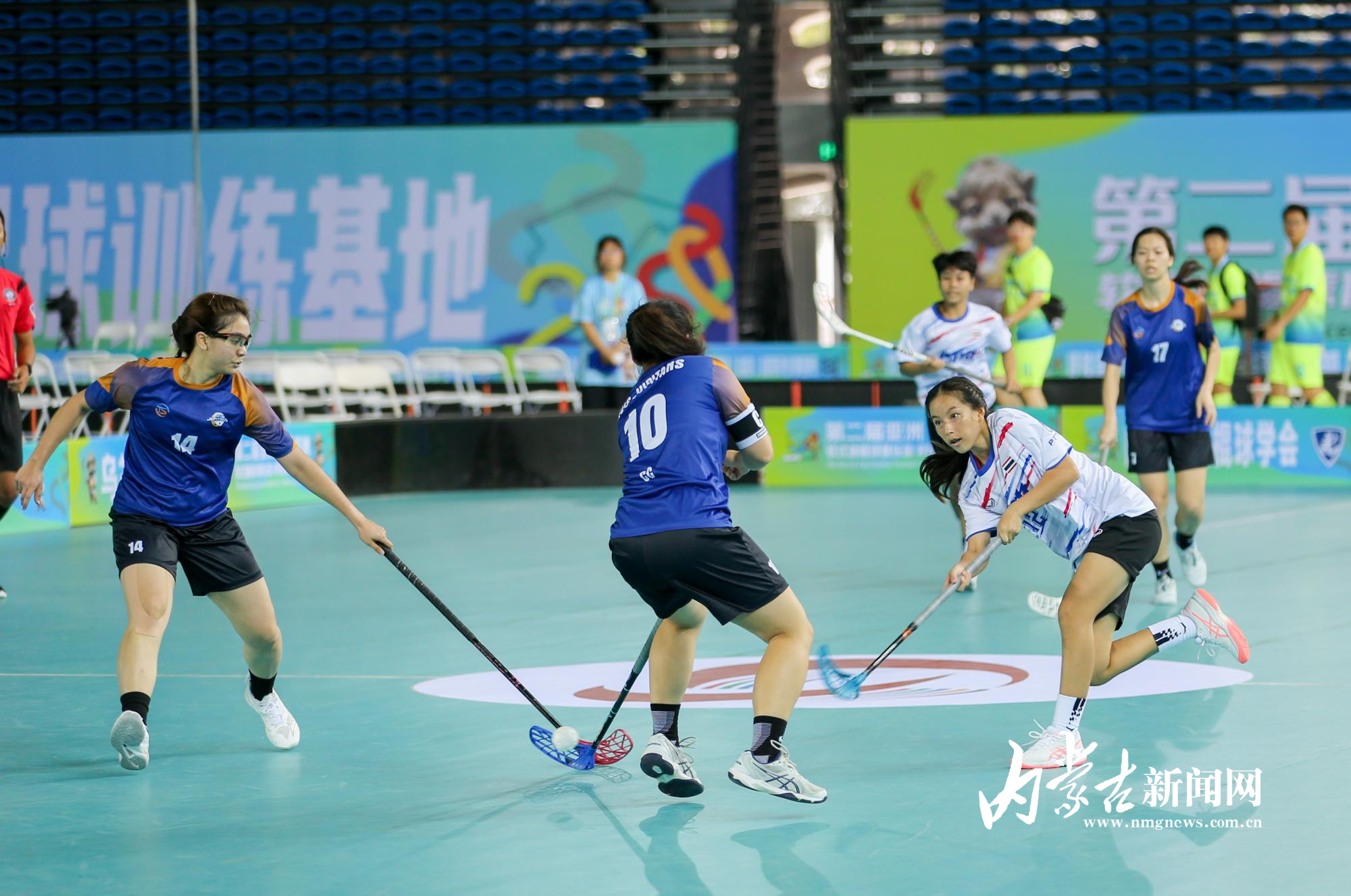 国际范儿!来看软式曲棍球