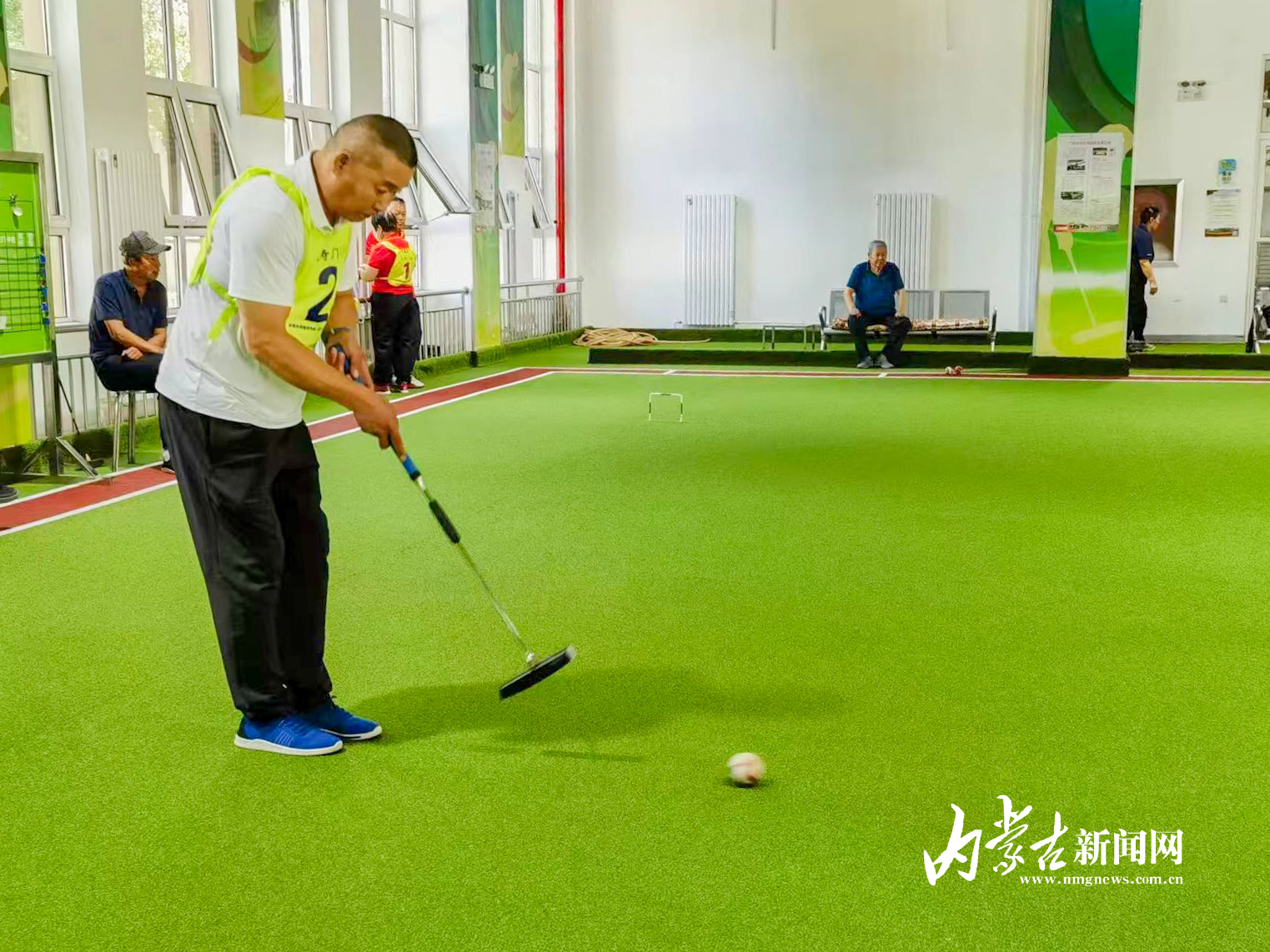 小小门球秀出健康姿态