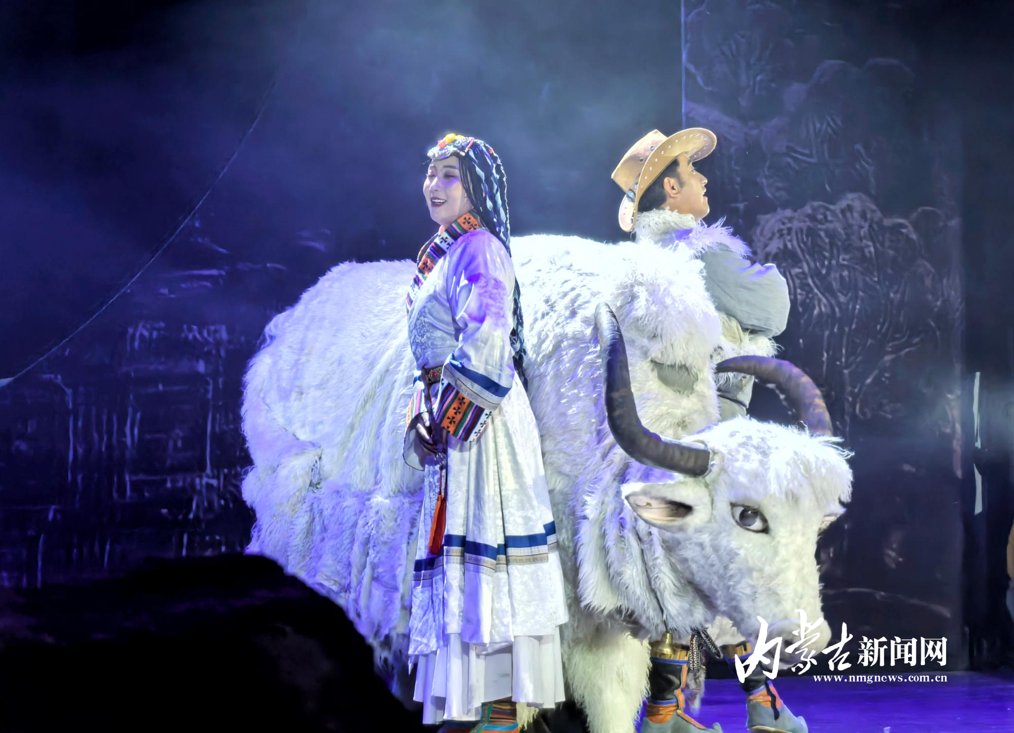 内蒙古舞蹈歌曲（内蒙古舞蹈歌曲彩虹） 内蒙古舞蹈歌曲（内蒙古舞蹈歌曲彩虹）《内蒙古民歌彩虹》 舞蹈科普